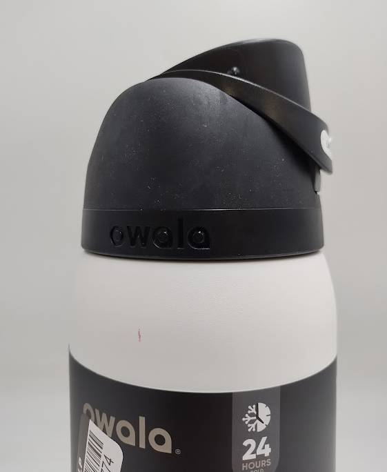 Owala Free Sip 32oz Stainless Steel Water Bottle - Sleek READ DESCRIPTION