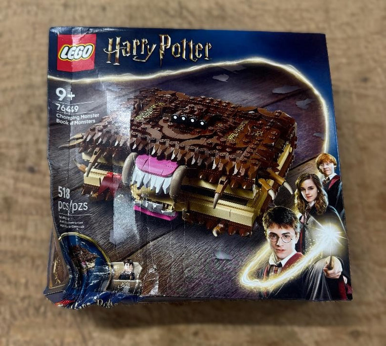 LEGO Harry Potter Chomping Monster Book of Monsters 76449 SEE DETAILS