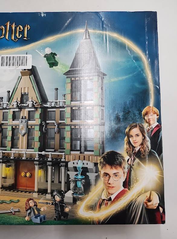 LEGO Harry Potter Malfoy Manor With 9 Minifigures 76453 SEE DETAILS