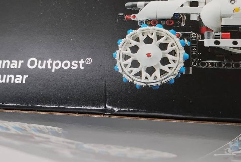 LEGO Technic Lunar Outpost Moon Rover Space Vehicle 42211.SEE DETAILS.