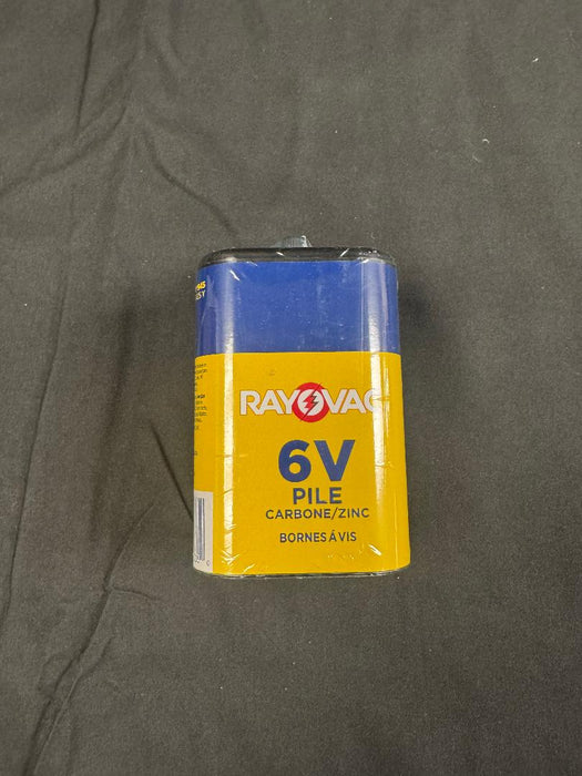 LOT OF 4 RAYOVAC Heavy Duty Lantern Battery, 6 Volt Screw Terminals, 945R4C