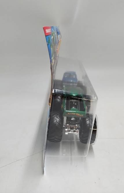 Hot Wheels Monster Trucks 1:64 Diecast SNAKEBITE VS BIGFOOT - SEE DETAILS