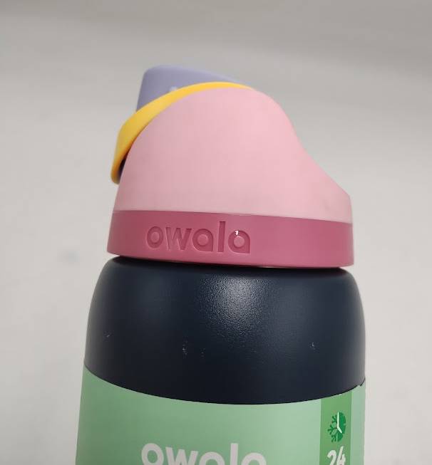 Owala 32oz FreeSip Stainless Steel Water Bottle - Navy Nights READ DESCRIPTION