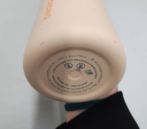 Owala FreeSip 24oz Stainless Steel Water Bottle - Sandy Shores READ DESCRIPTION