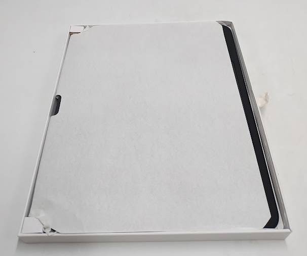 Logitech Combo Touch Keyboard Case for Apple iPad Pro 13-inch (M4,M5) OPEN BOX