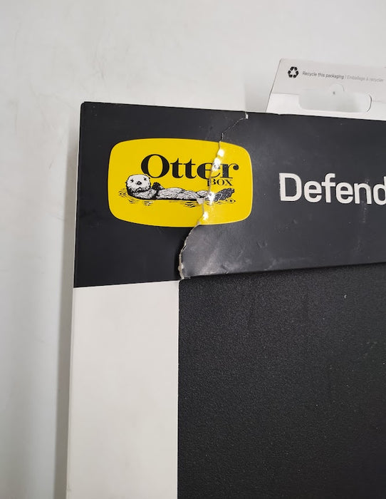 OtterBox Apple iPad (10th generation) Defender Series Pro Case-Black SEE DETAILS