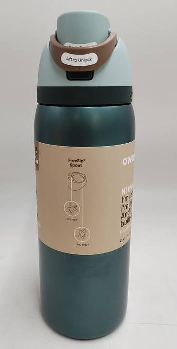 Special Edition Owala 32oz Water Bottle - Wintergreen READ DESCRIPTION