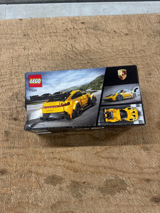 LEGO Speed Champions Porsche 911 GT3 RS Super Car 77239 SEE DETAILS