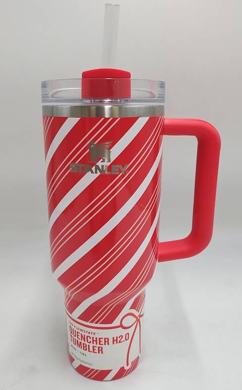 Stanley 40 oz H2.0 FlowState Quencher Tumbler Candy Cane Twist READ DESCRIPTION