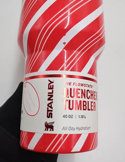 Stanley 40 oz H2.0 FlowState Quencher Tumbler Candy Cane Twist READ DESCRIPTION