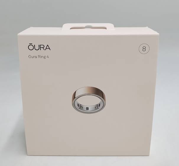 Oura Ring 4 Rose Gold - Size 8 **PRE OWNED**