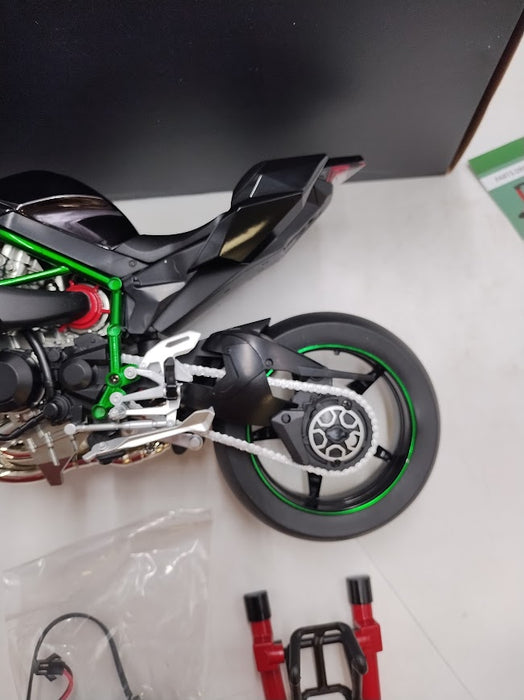 1:6 Kawasaki H2R  Dynamic Alloy Metal Diecast Motorcycle Model