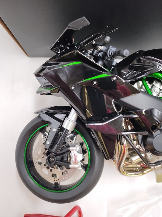 1:6 Kawasaki H2R  Dynamic Alloy Metal Diecast Motorcycle Model