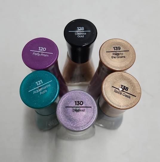 LOT OF 6!! Sally Hansen Insta-Dri Nail Polish (LOCAL PICKUP ONLY)