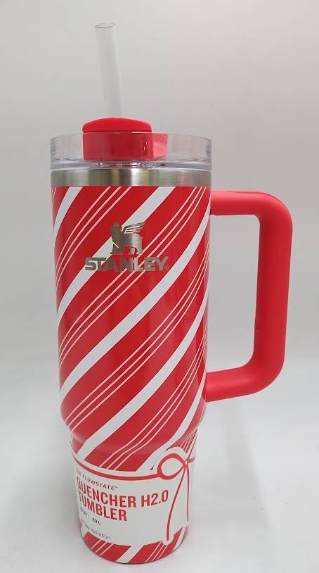 Stanley 30 oz H2.0 FlowState Quencher Tumbler Candy Cane Twist READ DESCRIPTION