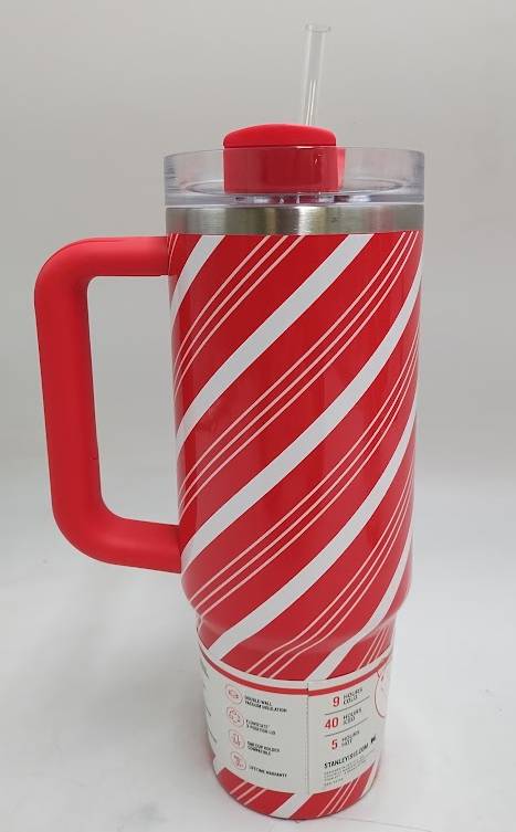 Stanley 30 oz H2.0 FlowState Quencher Tumbler Candy Cane Twist READ DESCRIPTION