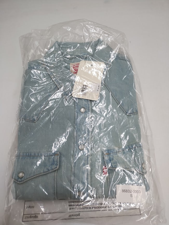 Levi's Women's Long Sleeve Ultimate Western Shirt - Small Talk - Size: SMALL