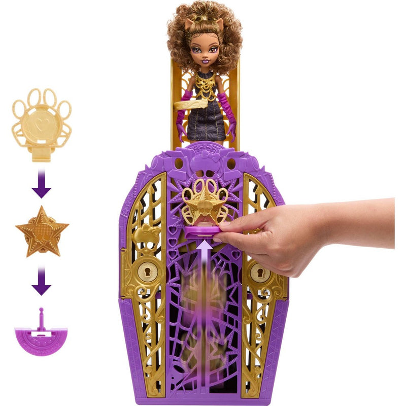 Monster High Skulltimate Secrets Hauntlywood Mysteries Doll, Clawdeen Wolf