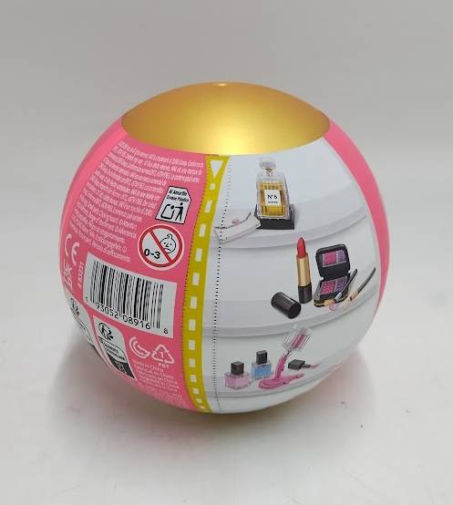 Zuru MAX Build More Premium Capsules - Beauty - RANDOM CAPSULE