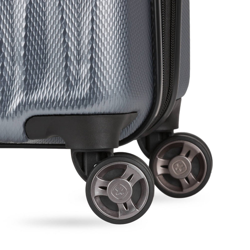 SWISSGEAR Energie Hardside Carry On Spinner Suitcase - Iron Gray: Telescoping Handle, Tear-Resistant