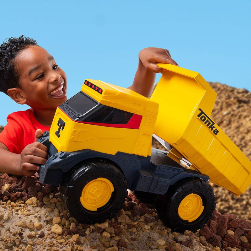 Tonka Next Gen Mighty Dump Truck: Indoor/Outdoor Creative Thinking Construction Toy Vehicle, Plastic & Zinc Alloy