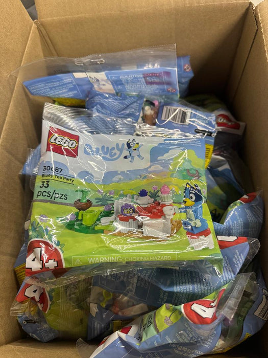 LOT OF 30 LEGO Bluey Tea Party 30687 LOT OF 30