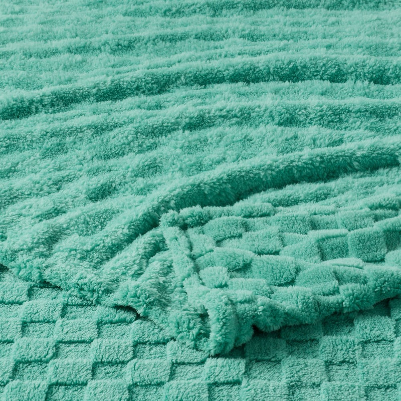 Full/Queen Checkered Blanket Turquoise Blue - Room Essentials