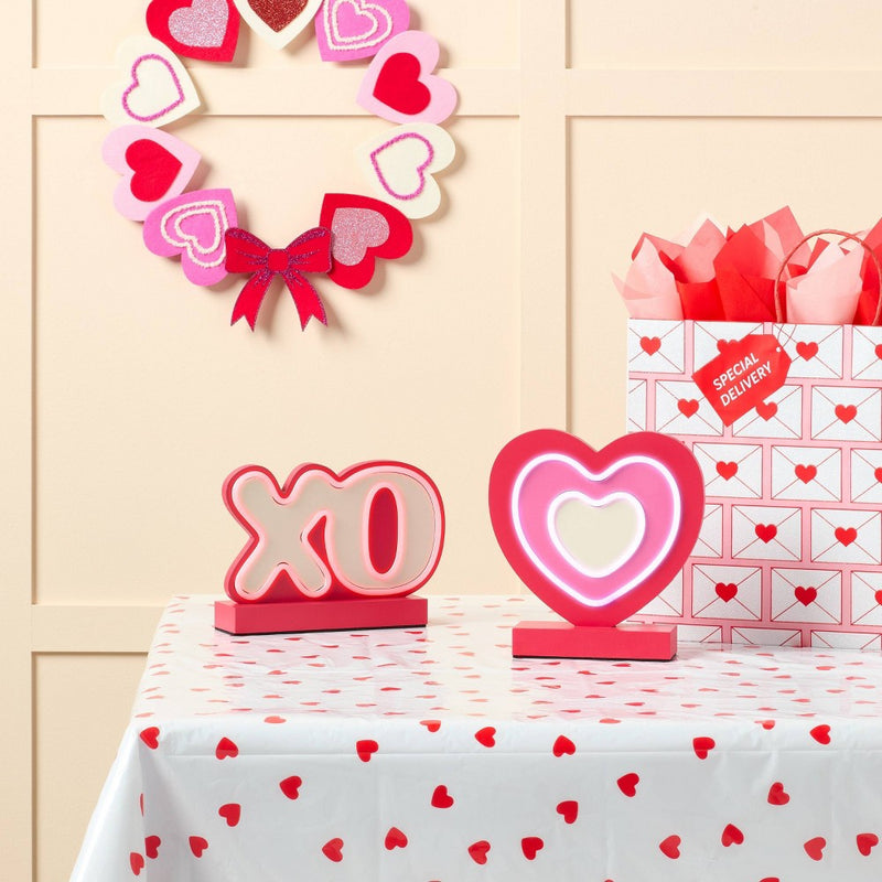 Valentine's Day Felt Heart and Bows Wreath - Spritz