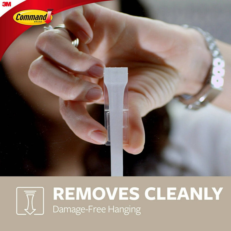 Command 2ct Small Damage-Free Hooks - Satin Brass