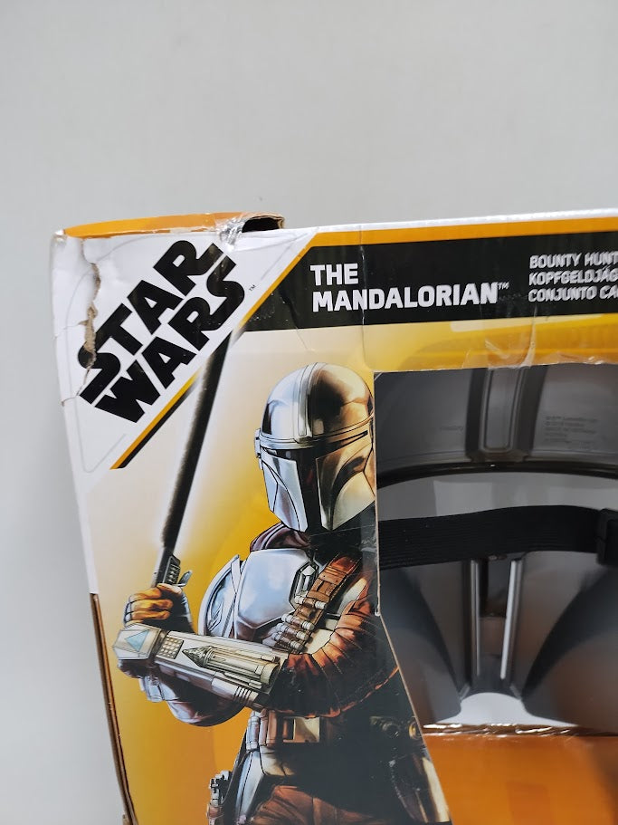 Star Wars The Mandalorian Bounty Hunter Bundle, SEE DETAILS