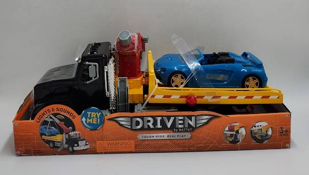 DRIVEN - Large Toy Truck with Car and Crane Arm - Tow Truck SEE DETAILS (LOCAL PICKUP ONLY)