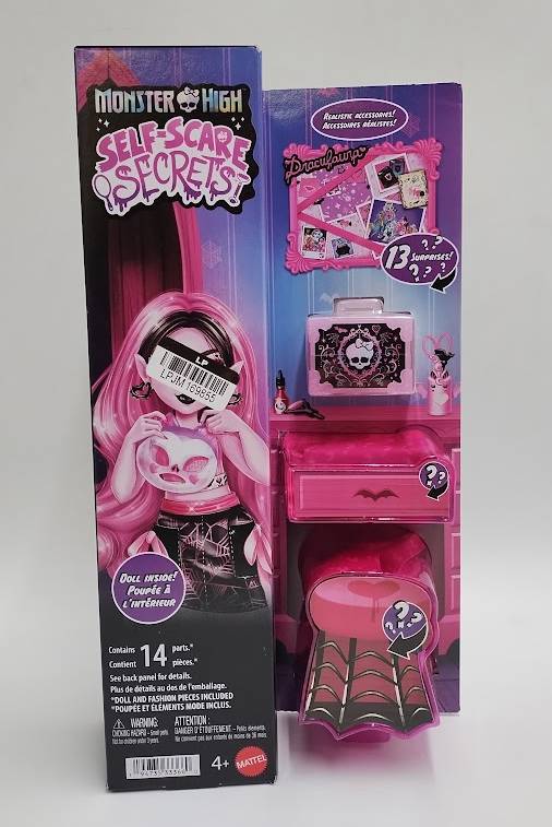 Monster High Self-Scare Secrets Draculaura Fashion Doll SEE DETAILS