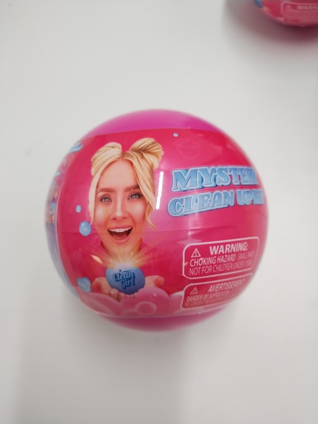 LOT OF 3 Clean Girl Mystery Clean-Up Kit LOT OF 3 STYLES WILL VARY