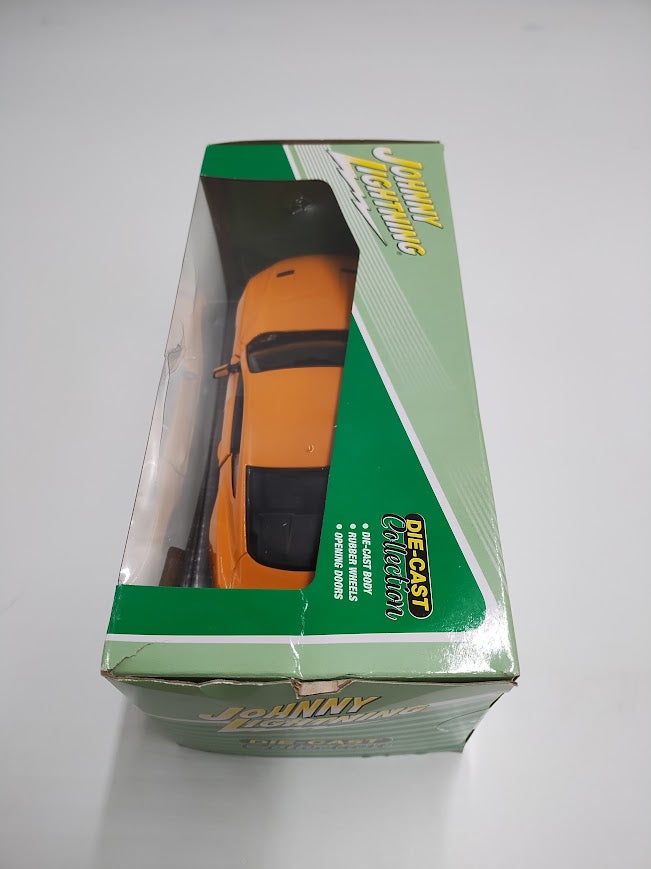 Johnny Lightning 2018 Ford Mustang GT Diecast Vehicle - 1:24 Scale SEE DETAILS