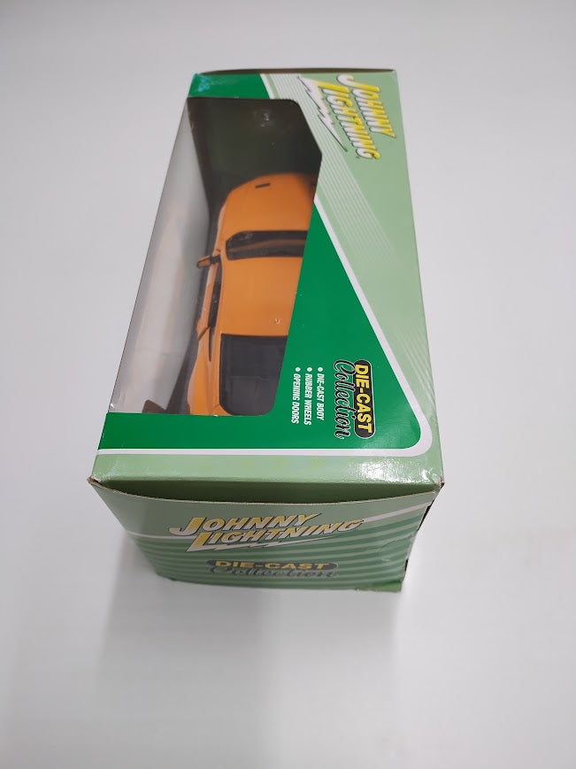 Johnny Lightning 2018 Ford Mustang GT Diecast Vehicle - 1:24 Scale SEE DETAILS