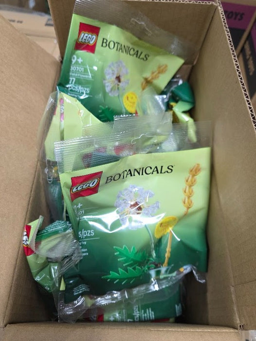 LOT OF 30!!!!! LEGO Botanicals Field Flowers Building Kit 30701