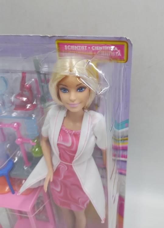 Barbie Scientist Blonde 11" Fashion Doll SEE DETAILS