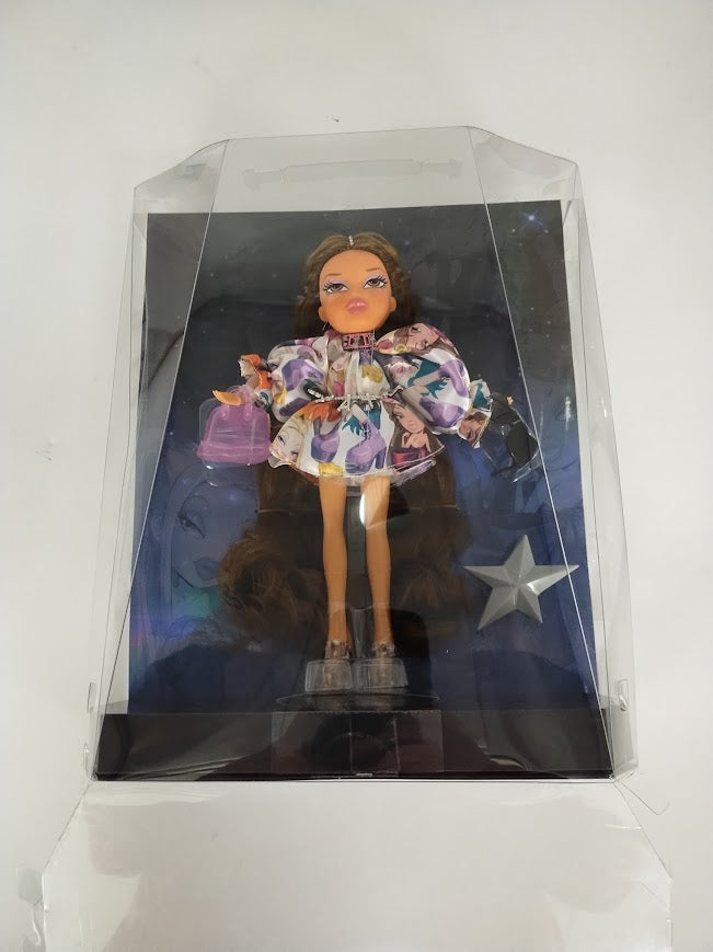 Bratz GCDS Passion for Fashion Yasmin Doll SEE DETAILS MISSING EARINGS