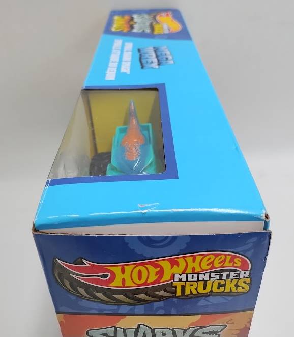 Hot Wheels Monster Trucks Corkscrew Shark Smash Track Set and 1:64 SEE DETAILS