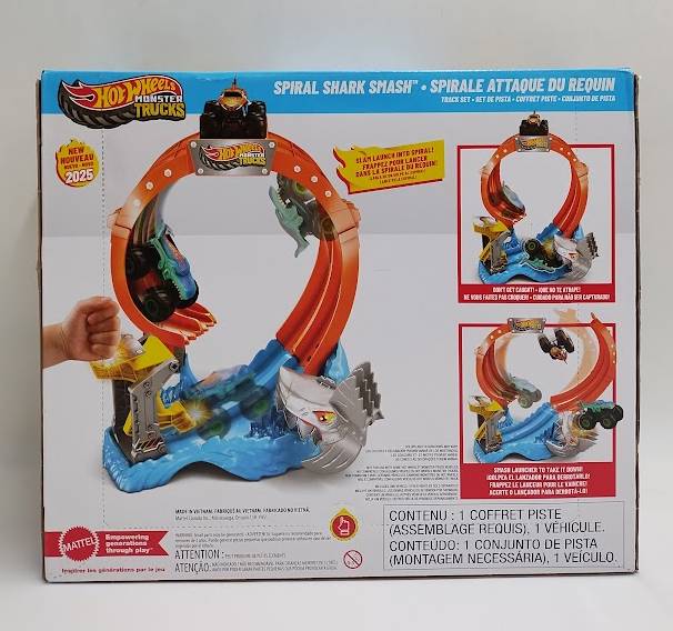 Hot Wheels Monster Trucks Corkscrew Shark Smash Track Set and 1:64 SEE DETAILS