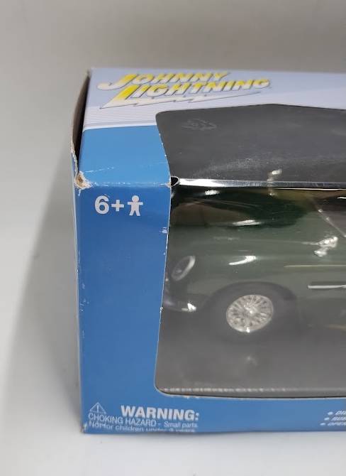 Johnny Lightning Aston Martin DB5 Diecast Vehicle - 1:24 Scale SEE DETAILS