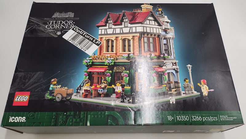 LEGO Icons Tudor Corner Building Kit for Adults 10350 SEE DETAILS (LOCAL PICKUP ONLY)