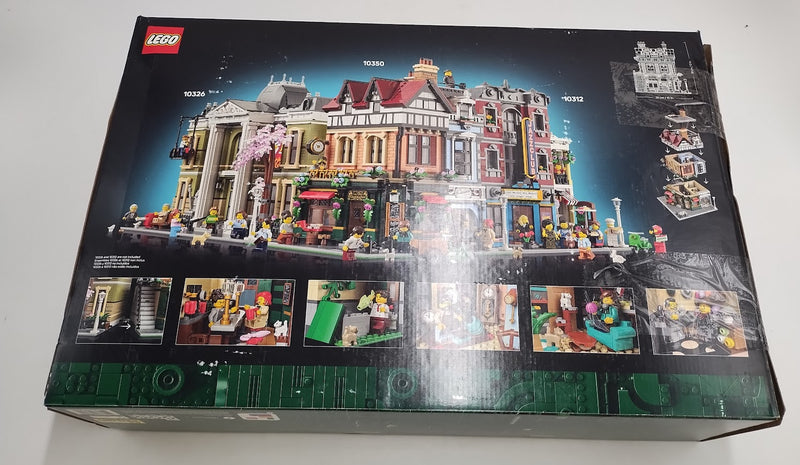 LEGO Icons Tudor Corner Building Kit for Adults 10350 SEE DETAILS (LOCAL PICKUP ONLY)