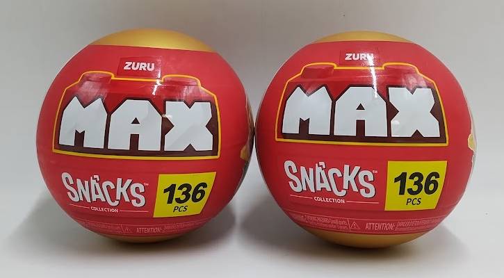 LOT OF 2 MAX Build More Snacks Series 1 Capsule BURGER