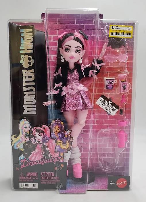 Monster High Draculaura Fashion Doll in Bow Dress with Pet Bat Count Fabulous and 7 Accessories
