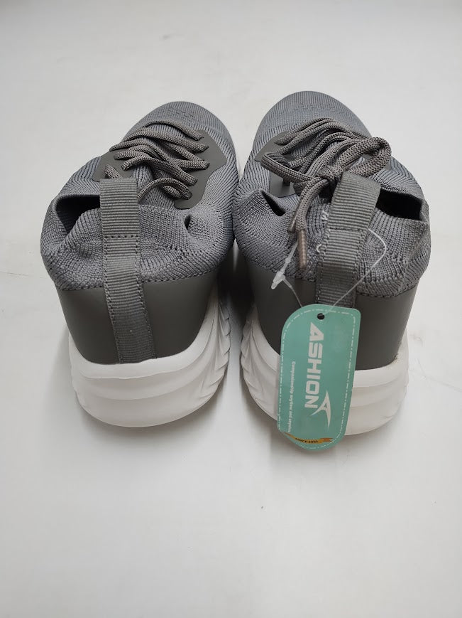 Sneakers Adult Unisex Grey Mesh Slip On Unisex M 7.5-8 W 9.5-10