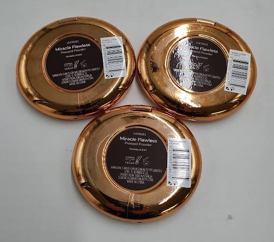 LOT OF 3!!! MCoBeauty Miracle Flawless Pressed Powder - Translucent