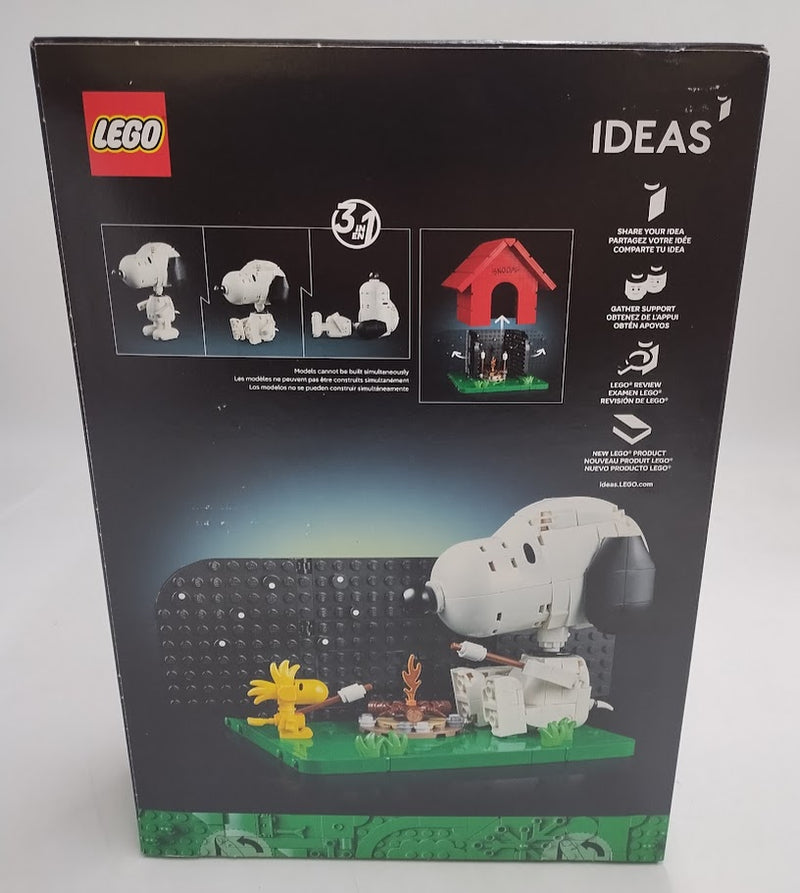 LEGO Ideas Peanuts: Snoopy's Doghouse Building Set 21368 SEE DETAILS - IN HAND!