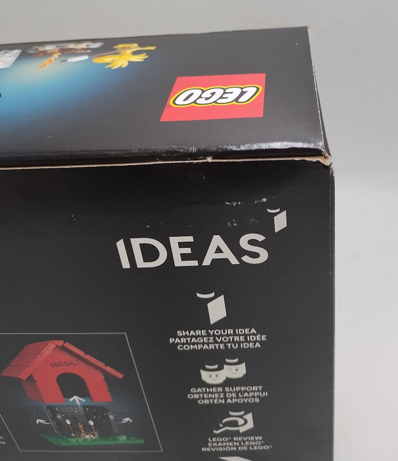 LEGO Ideas Peanuts: Snoopy's Doghouse Building Set 21368 SEE DETAILS - IN HAND!