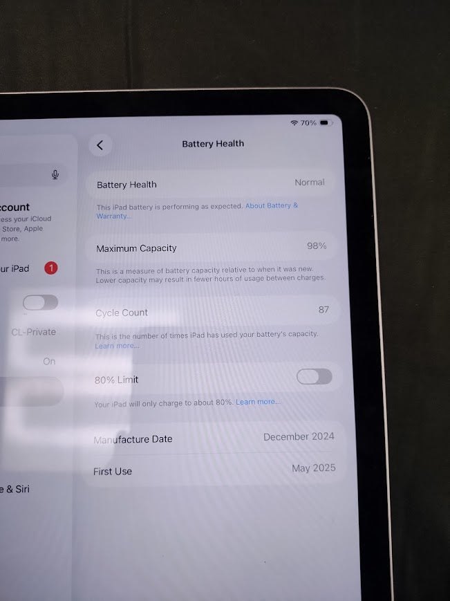 Apple 11-inch iPad Air (M3) Wi-Fi 128GB - Purple ** PREOWNED , SEE DETAILS**